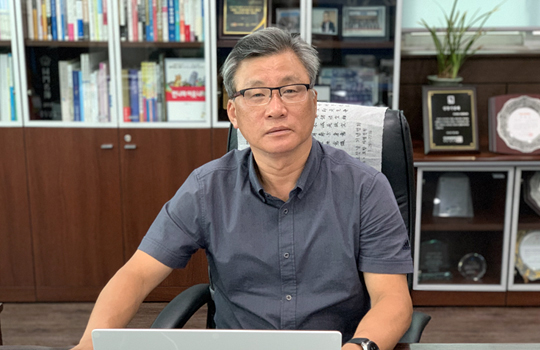 회장님 사진